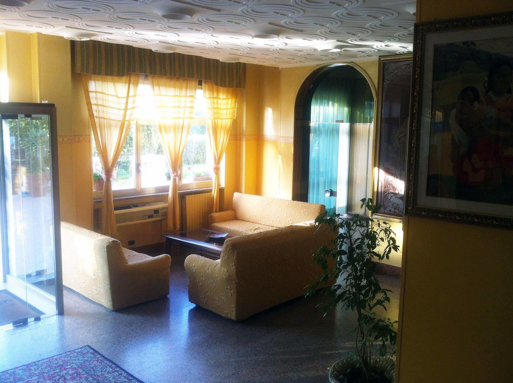 Hotel San Francesco Terme Spezzano Albanese Εξωτερικό φωτογραφία